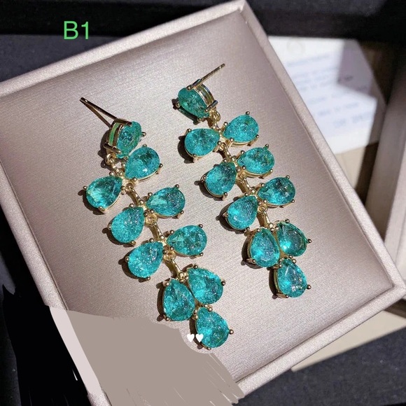 IRIS APFEL Baroque Cultured Pearl Shell Flower Art Circle opal antique - Picture 4 of 16